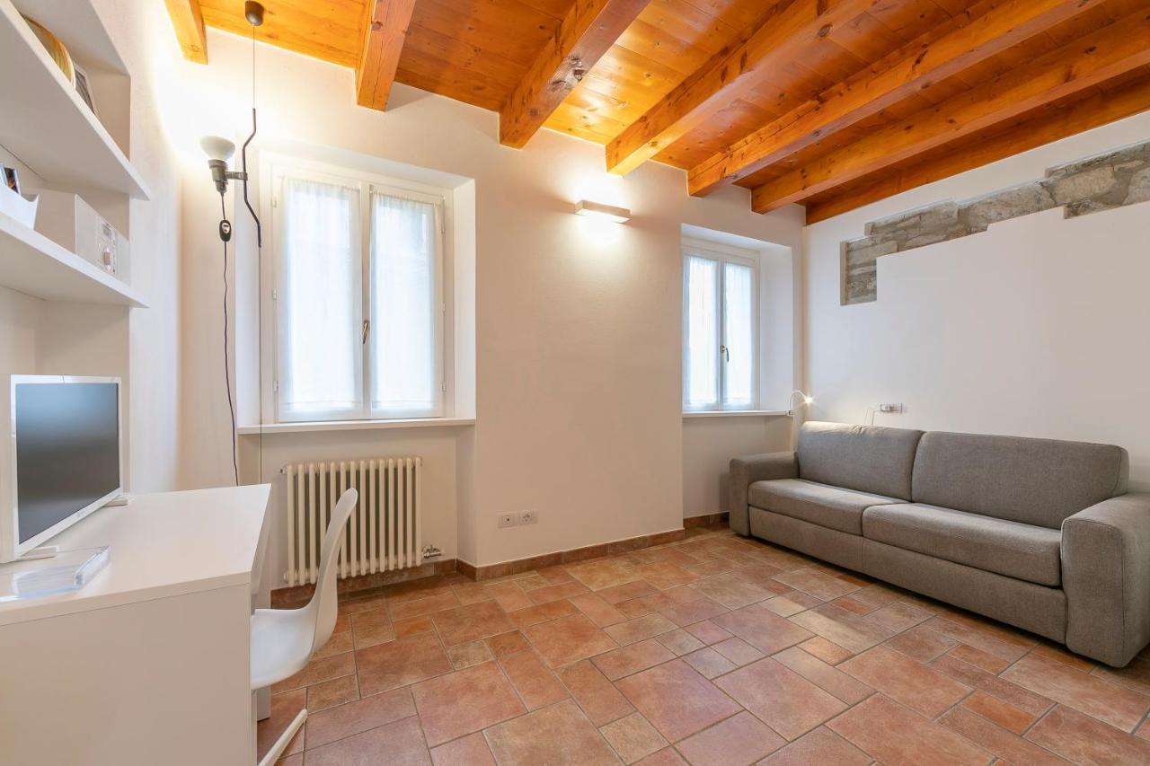 Via 5 Giornate 13 - Apartment Como Buitenkant foto